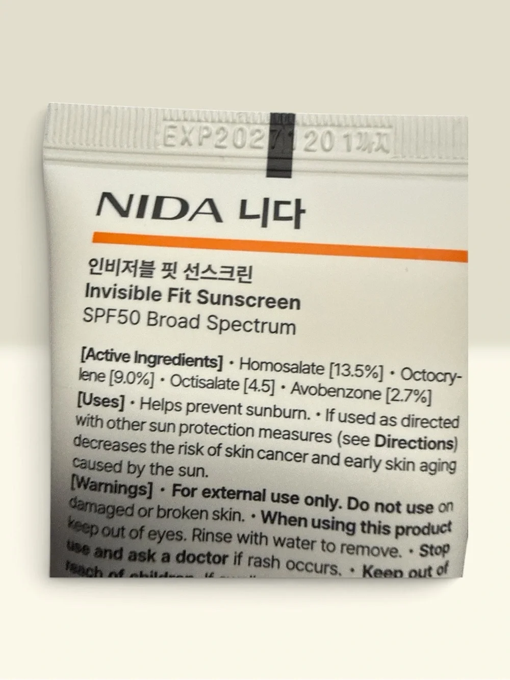Invisible Fit Sunscreen SPF50 - White Finish